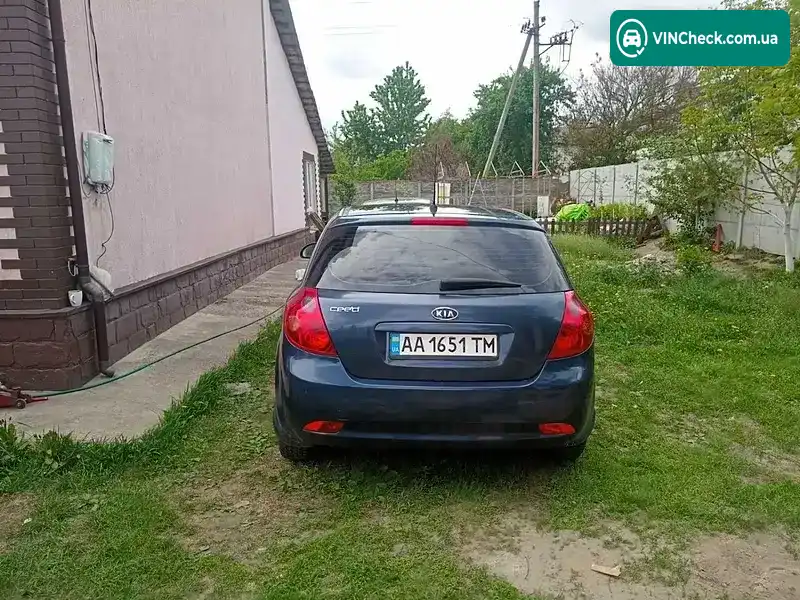 Kia Ceed 2008, фото з оголошення 2 з 16, VIN Y6LFF24128L005910