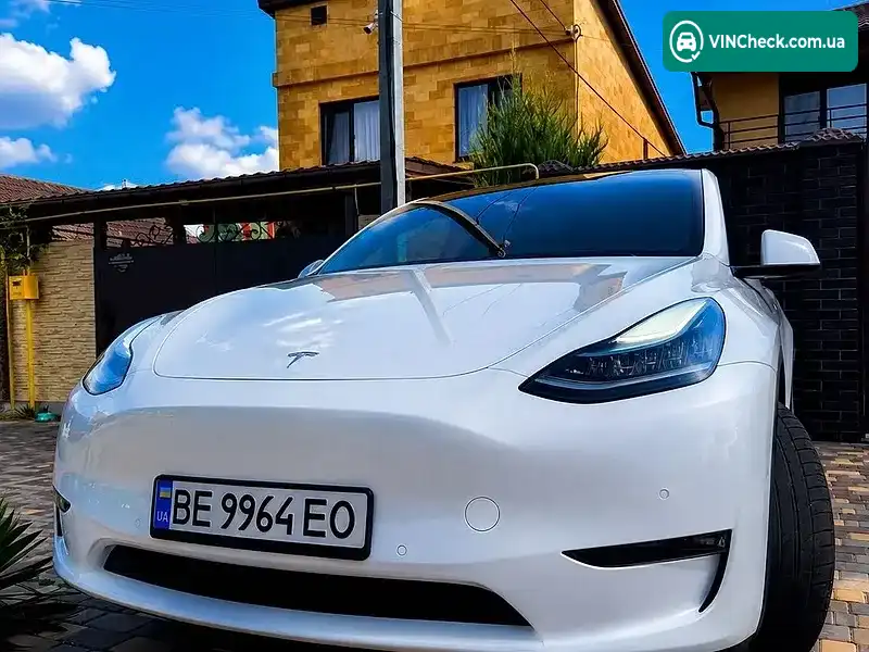 Tesla Model Y 2021, фото з оголошення 1 з 16, VIN 5YJYGDEDXMF133566