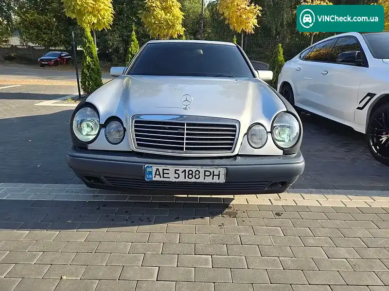 Mercedes-Benz E-Class 1997, фото з оголошення 1 з 10, VIN WDB12312010246446
