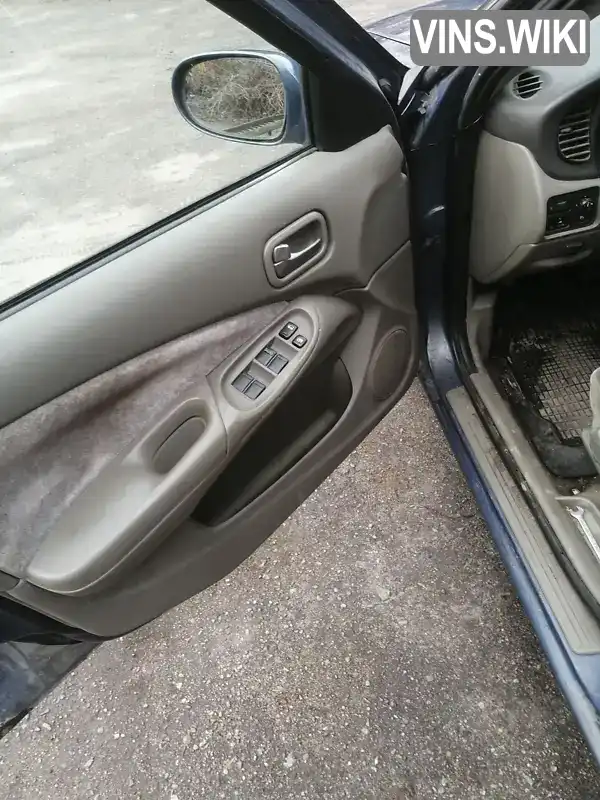 Nissan Sentra 2000, фото з оголошення 2 з 9, VIN 3N1CB51D31L414130