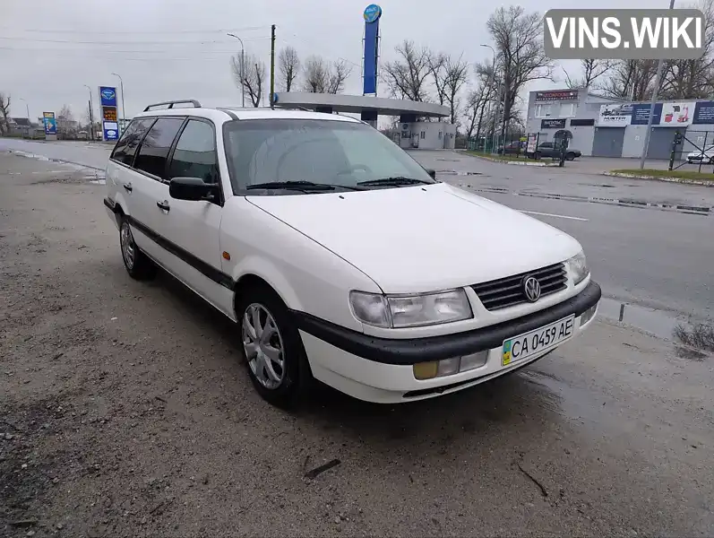 Volkswagen Passat 1996, фото з оголошення 1 з 8, VIN WVWZZZ3AZTE024665