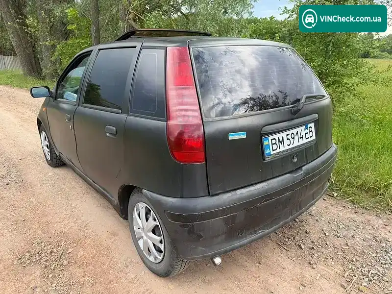 Fiat Punto 1995, фото з оголошення 2 з 6, VIN ZFA17600002196346