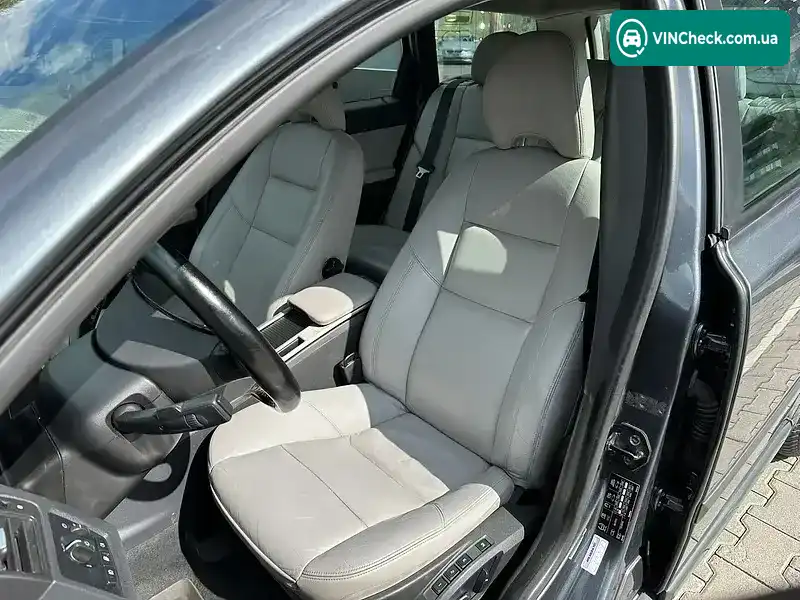 Volvo V50 2009, фото з оголошення 1 з 20, VIN YV1MW76F2A2547404