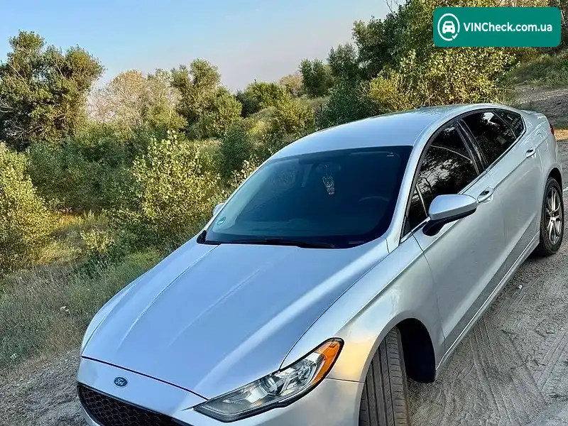 Ford Fusion 2017, фото з оголошення 2 з 11, VIN 3FA6P0G73HR306684
