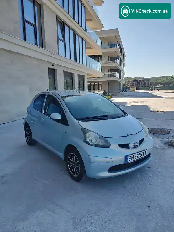 Toyota Aygo 2005, фото з оголошення 1 з 21, VIN JTDKG10C40N003152