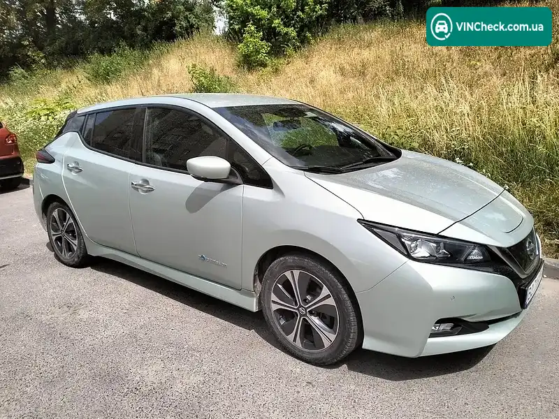 Nissan Leaf 2018, фото з оголошення 2 з 5, VIN SJNFAAZE1U0011502