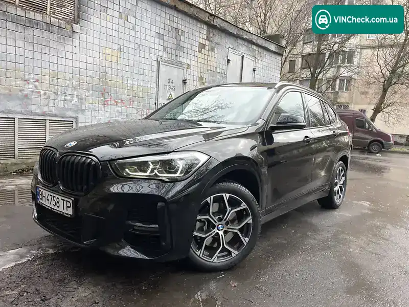 BMW X1 2021, фото з оголошення 2 з 12, VIN WBXJG9C00M5T54452