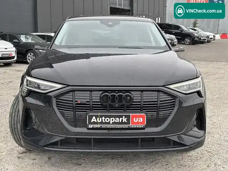Audi e-tron 2021, фото з оголошення 2 з 21, VIN WAUZZZGE2MB026402