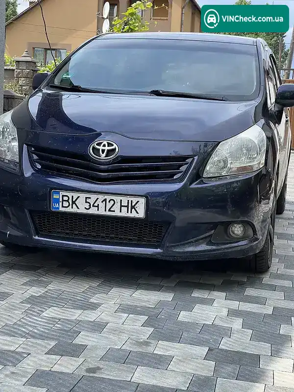 Toyota Verso 2011, фото з оголошення 1 з 6, VIN NMTDB26RX0R006932