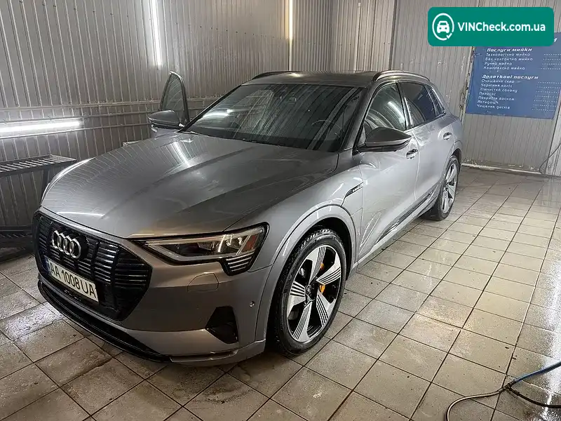 Audi e-tron 2021, фото з оголошення 1 з 20, VIN WA1LAAGE8NB002750