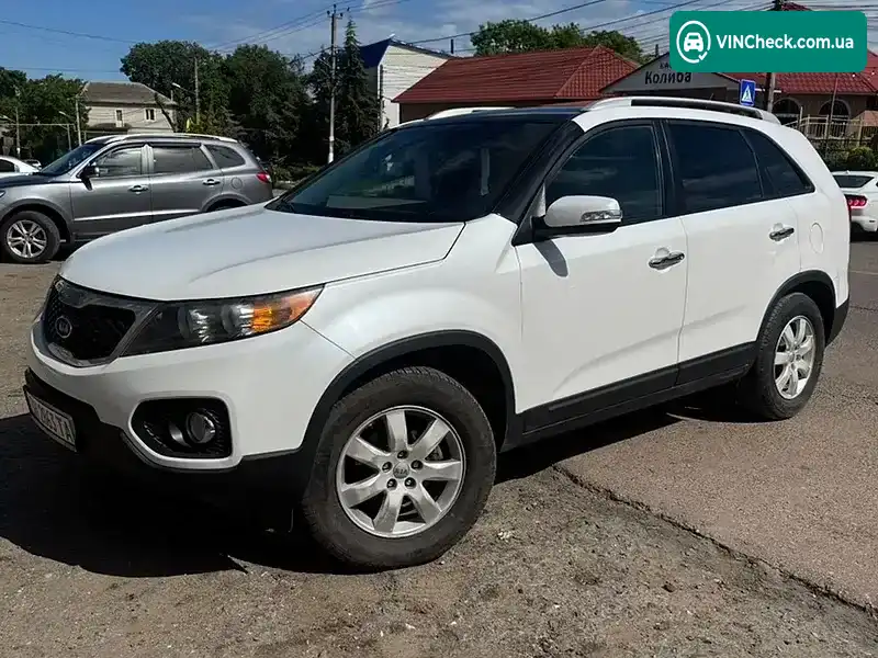 Kia Sorento 2012, фото з оголошення 2 з 14, VIN 5XYKT3A68DG361545