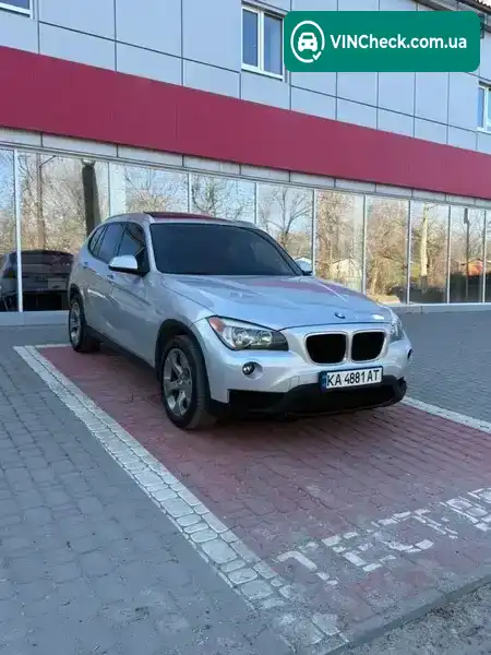 BMW X1 2012, фото з оголошення 1 з 21, VIN WBAVM1C54DVW41195