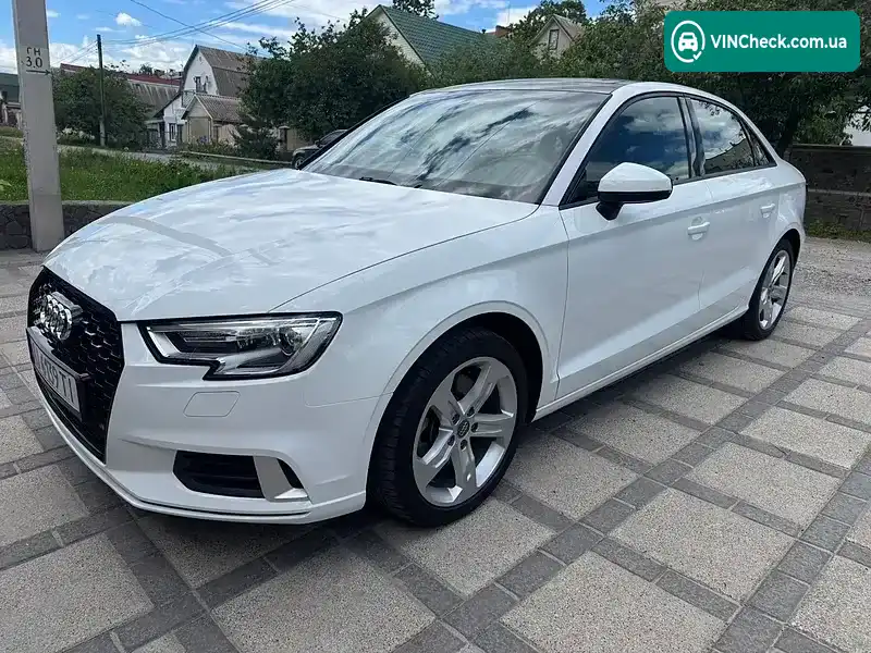 Audi A3 2017, фото з оголошення 2 з 20, VIN WAUAUGFF8H1061693
