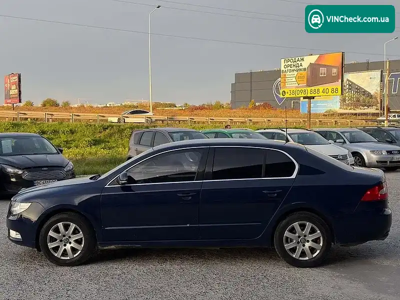 Skoda Superb 2010, фото з оголошення 2 з 20, VIN TMBAE73T4A9026036