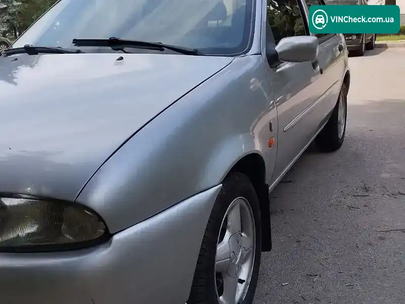 Ford Fiesta 1998, фото з оголошення 2 з 9, VIN WF0AXXGAJAVD37207