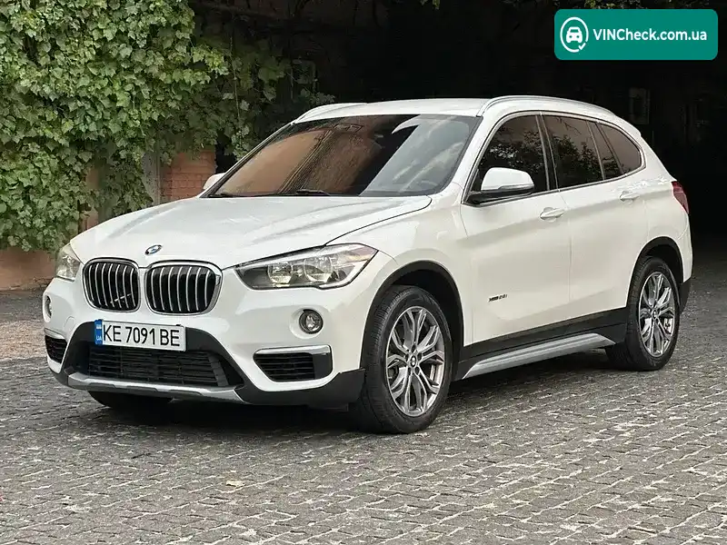 BMW X1 2017, фото з оголошення 2 з 20, VIN WBXHT3C31H5F80915