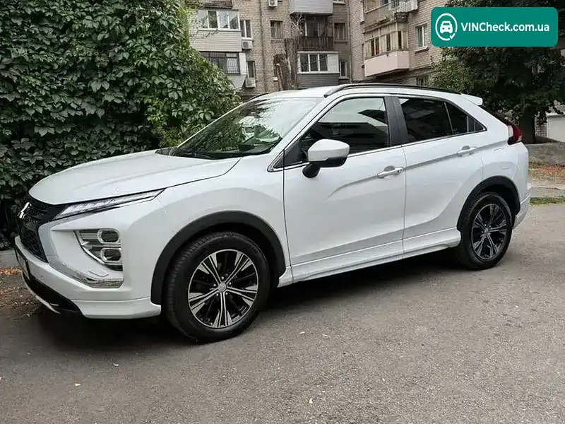 Mitsubishi Eclipse Cross 2021, фото з оголошення 2 з 3, VIN JMBXTGK2WMZ000937