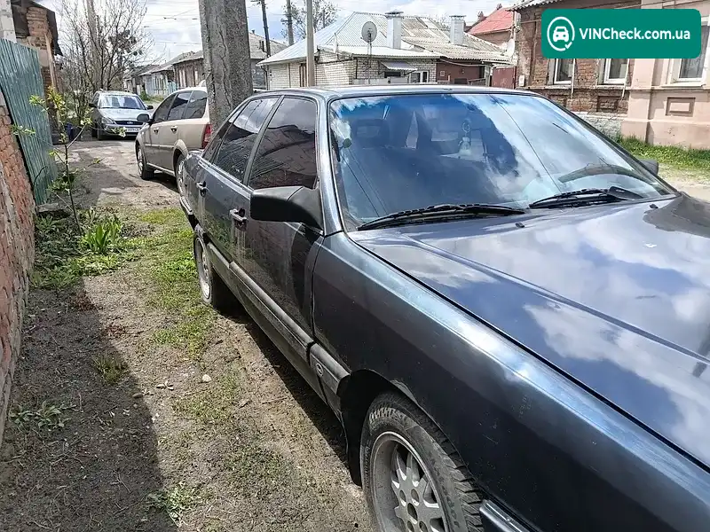 Audi 100 1985, фото з оголошення 2 з 20, VIN WAUZZZ44ZFA089650