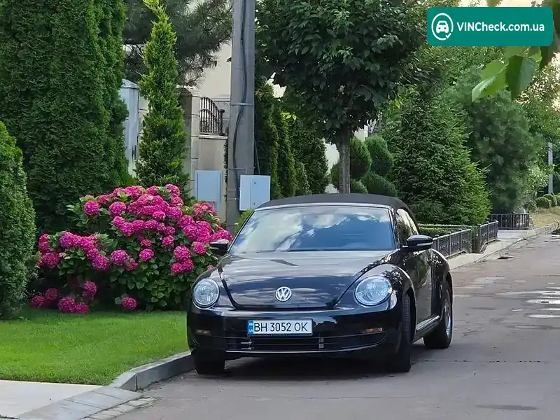 Volkswagen Beetle 2015, фото з оголошення 1 з 20, VIN 3VW517AT8FM810354