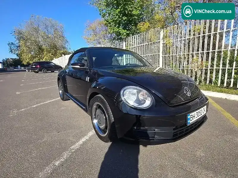 Volkswagen Beetle 2015, фото з оголошення 2 з 20, VIN 3VW517AT8FM810354