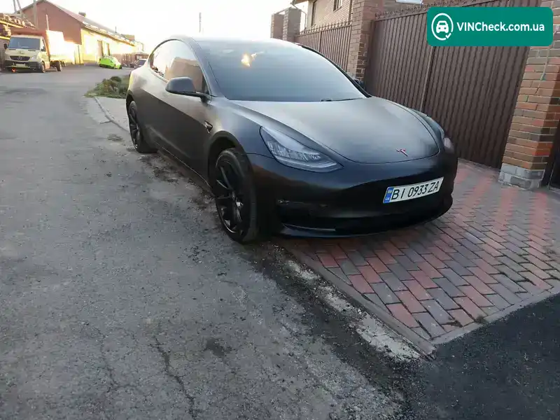 Tesla Model 3 2018, фото з оголошення 2 з 17, VIN 5YJ3E1EB5JF150252