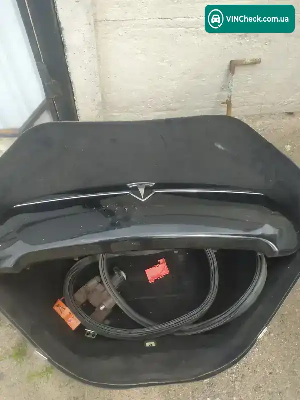 Tesla Model S 2016, фото з оголошення 2 з 13, VIN 5YJSA1E23FF119743
