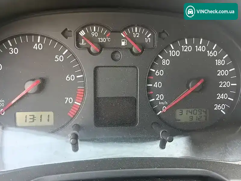 Volkswagen Golf 2001, фото з оголошення 2 з 8, VIN WVWZZZ1JZ1D654158