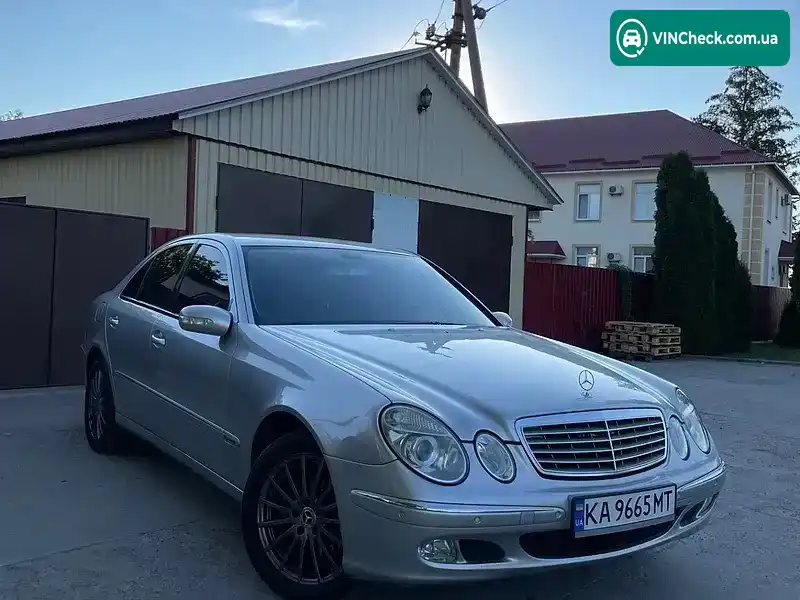 Mercedes-Benz E-Class 2004, фото з оголошення 1 з 20, VIN WDB2110231A611754