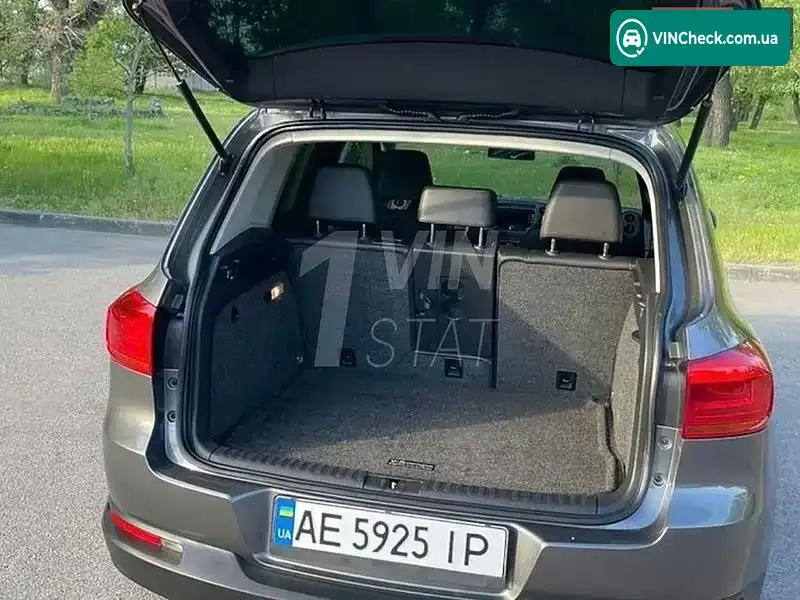 Volkswagen Tiguan 2011, фото з оголошення 2 з 9, VIN WVGAV7AX9CW002790