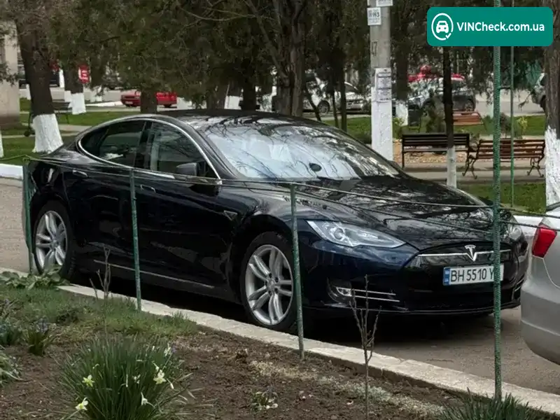 Tesla Model S 2013, фото з оголошення 2 з 21, VIN 5YJSA1CN9DFP26546
