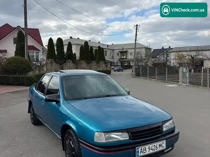 Opel Vectra 1992, фото з оголошення 1 з 15, VIN W0L000087N5149858