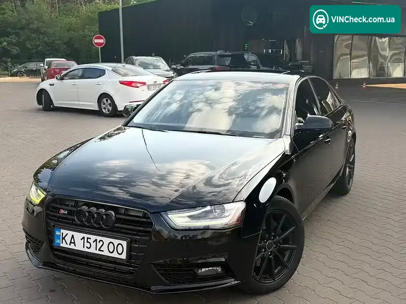 Audi A4 2012, фото з оголошення 1 з 21, VIN WAUAFAFL4DN017853