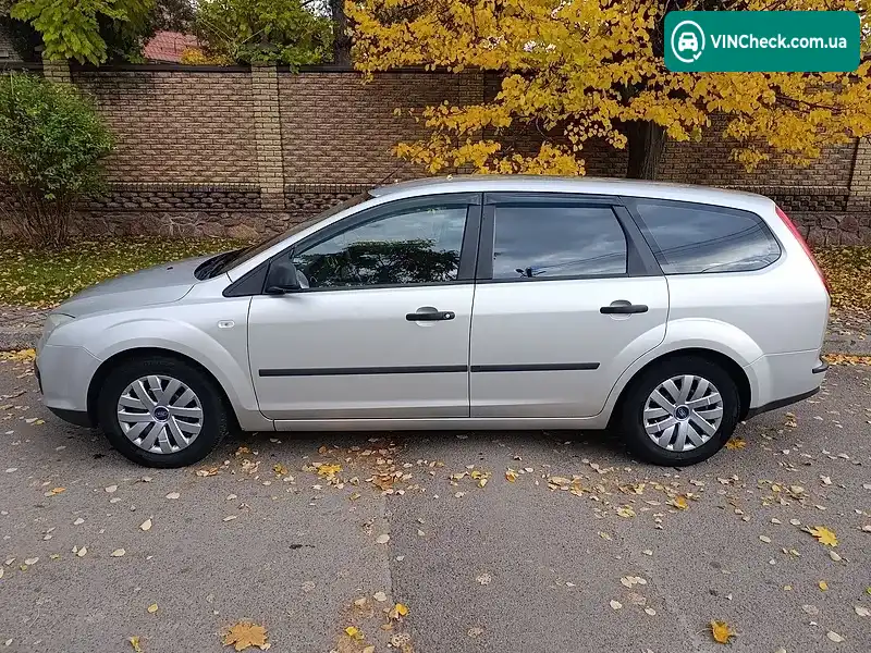 Ford Focus 2005, фото з оголошення 2 з 12, VIN WF0WXXGCDW5R08549