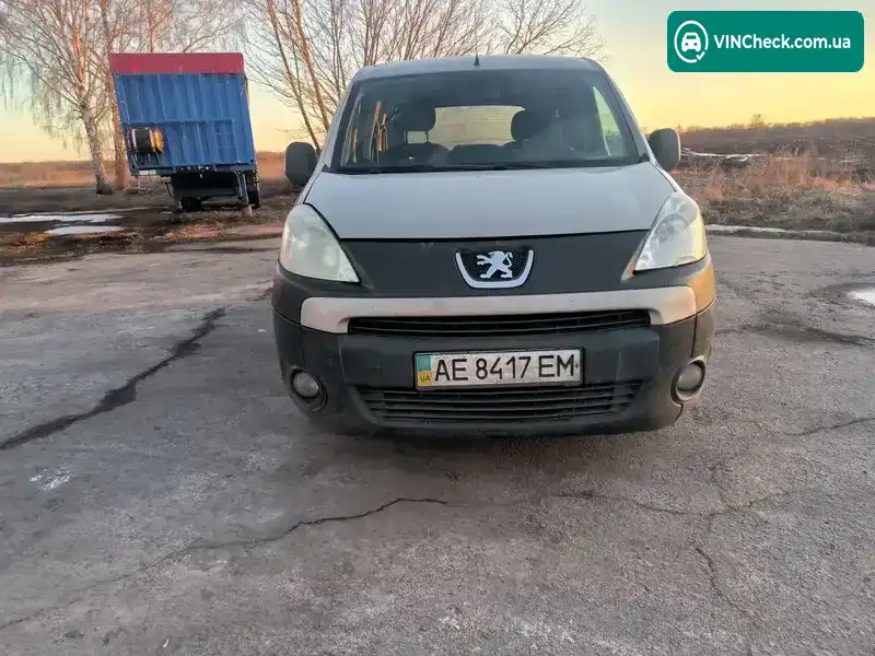 Peugeot Partner 2011, фото з оголошення 2 з 17, VIN VF37J9HTCBJ610093