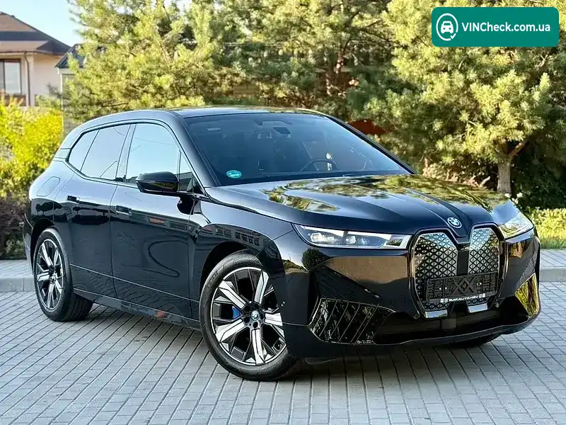BMW iX 2024, фото з оголошення 2 з 20, VIN WBY11CF010CS15622