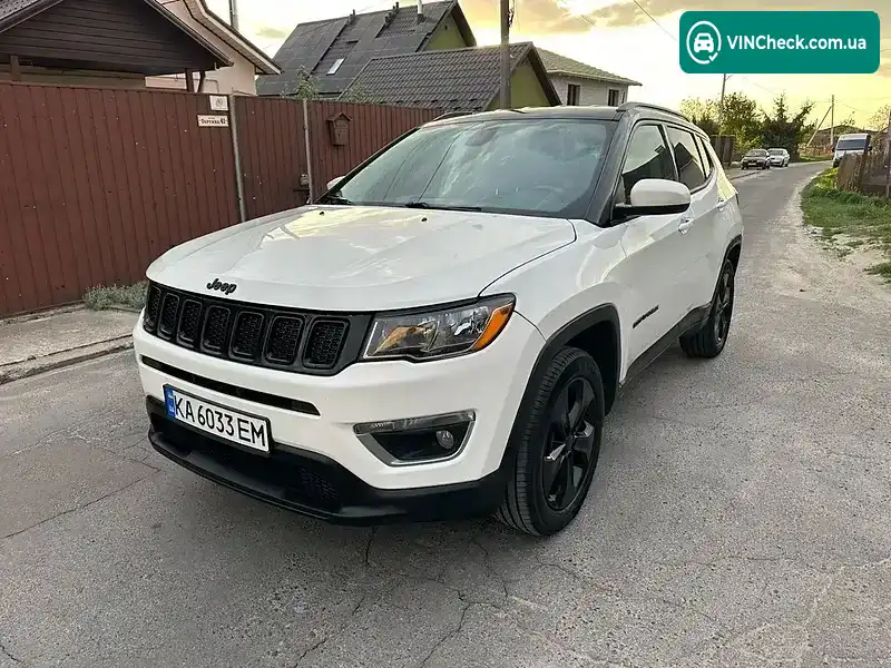 Jeep Compass 2018, фото з оголошення 2 з 21, VIN 3C4NJDBB9JT395177