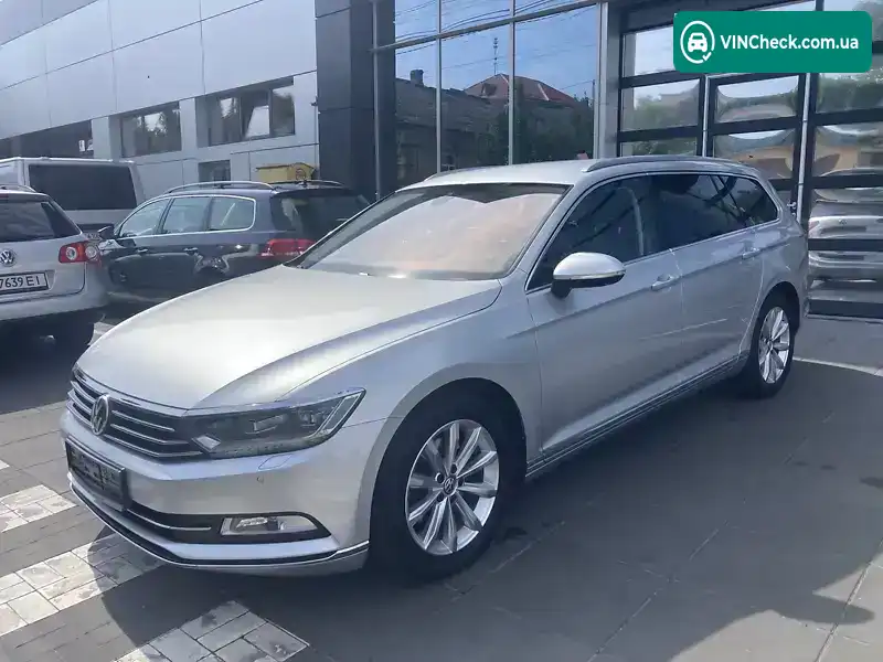 Volkswagen Passat 2019, фото з оголошення 2 з 20, VIN WVWZZZ3CZKE075167