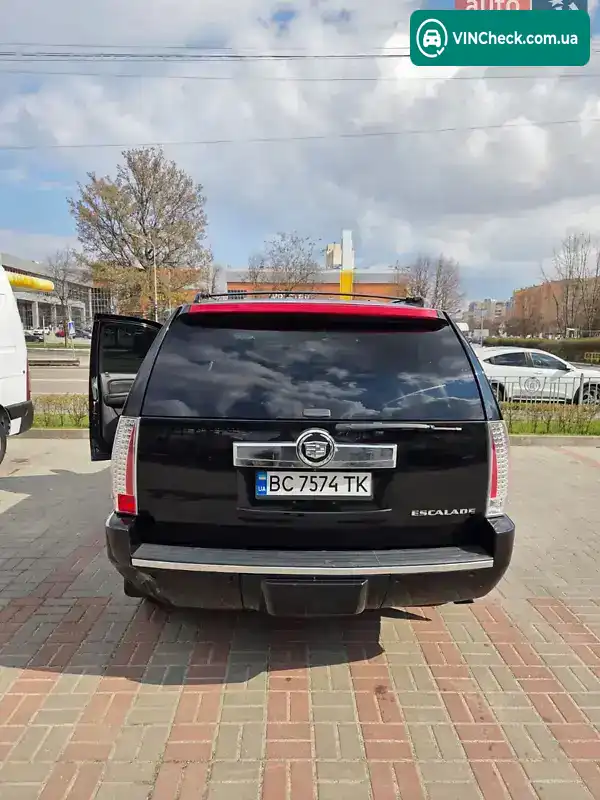 Cadillac Escalade 2009, фото з оголошення 2 з 10, VIN 1GYFK63858R220096