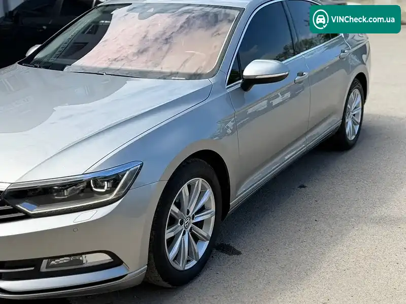 Volkswagen Passat 2015, фото з оголошення 2 з 13, VIN WVWZZZ3CZGE014633