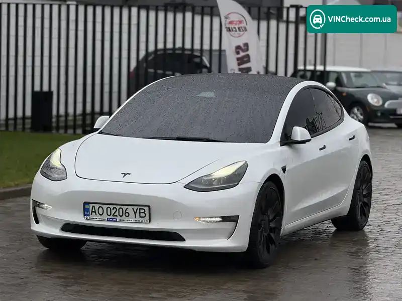 Tesla Model 3 2021, фото з оголошення 2 з 18, VIN 5YJ3E1EC3MF088461