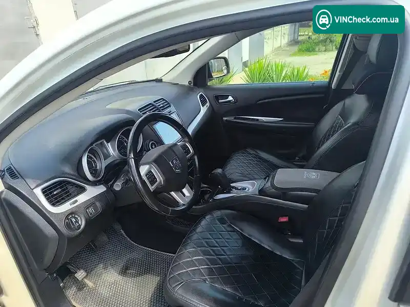 Dodge Journey 2018, фото з оголошення 2 з 10, VIN 3C4PDCAB5JT513849