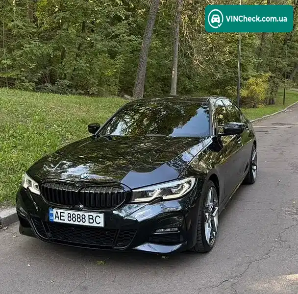 BMW 3 Series 2022, фото з оголошення 1 з 14, VIN WBA5V780408C46166