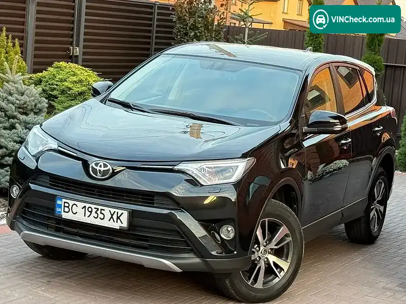 Toyota RAV4 2017, фото з оголошення 1 з 20, VIN JTMWDREV00D091450