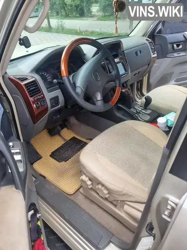 Mitsubishi Pajero 2006, фото з оголошення 2 з 6, VIN JMYLRV73W6J703666