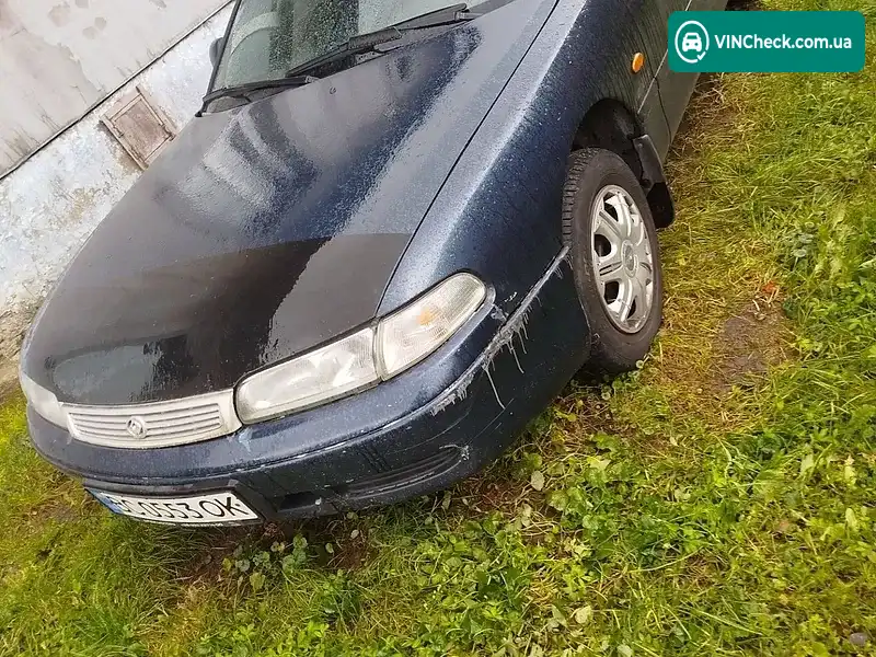 Mazda 626 1997, фото з оголошення 2 з 10, VIN JMZGC143201658236