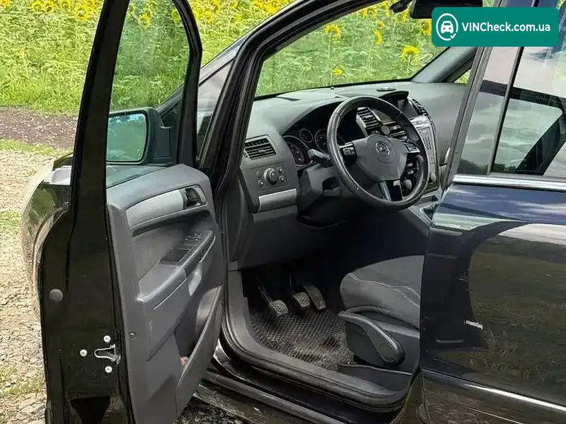 Opel Zafira 2011, фото з оголошення 2 з 12, VIN W0L0AHM75B2036126