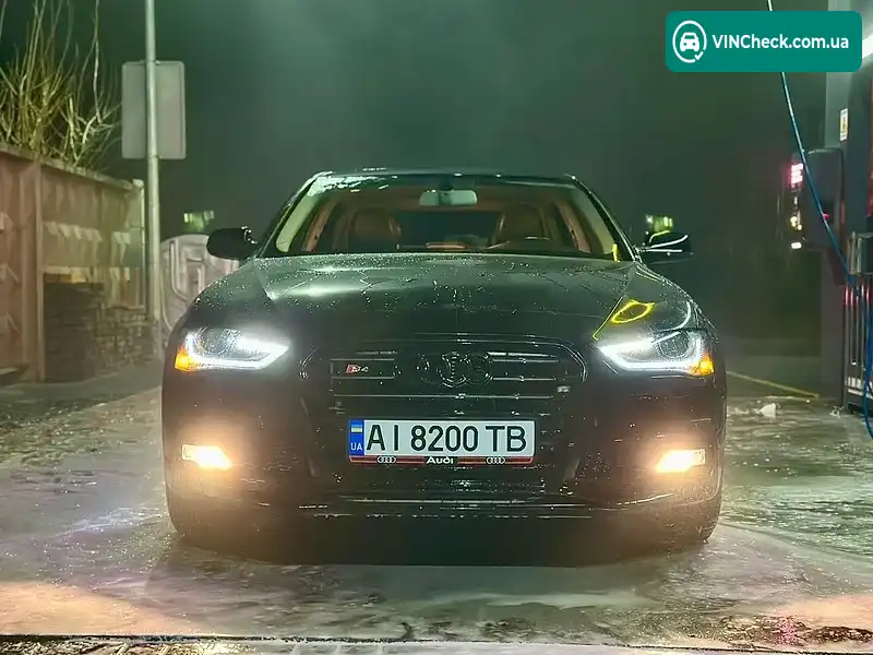 Audi A4 2015, фото з оголошення 1 з 20, VIN WAUBFAFL9GN012480