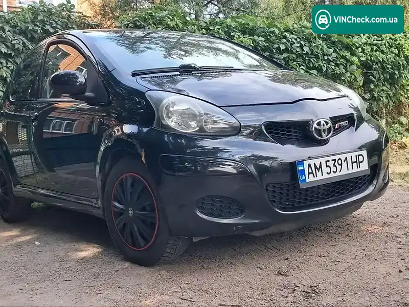 Toyota Aygo 2010, фото з оголошення 2 з 20, VIN JTDKG10C60N426315