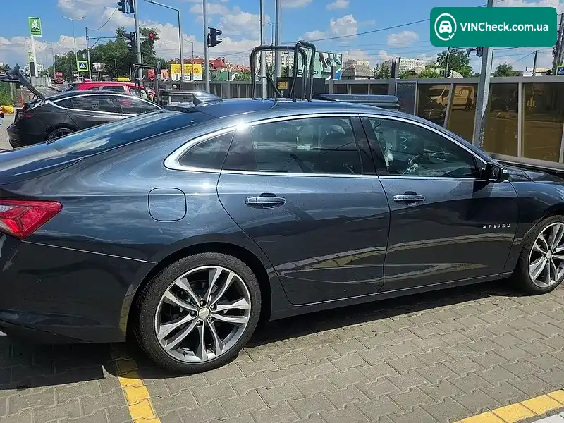 Chevrolet Malibu 2019, фото з оголошення 2 з 16, VIN 1G1ZE5SX6KF209848