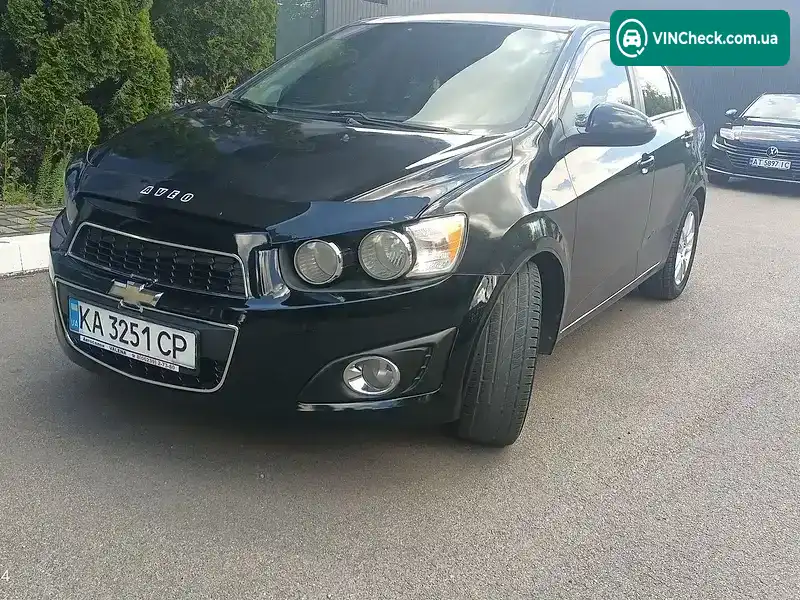 Chevrolet Sonic 2012, фото з оголошення 2 з 10, VIN 1G1JC5SG8D4155289